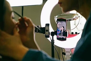 抖音直播带货如何运营?